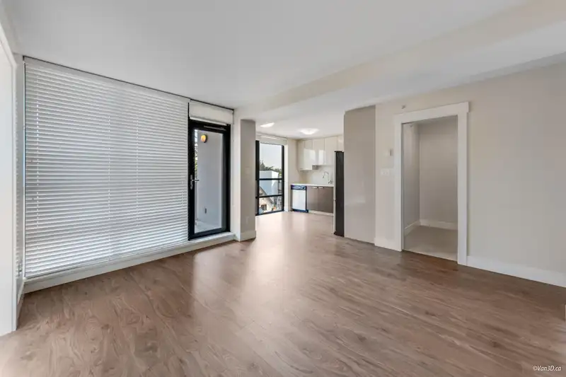 403 258 SIXTH STREET - photo 4 of 19