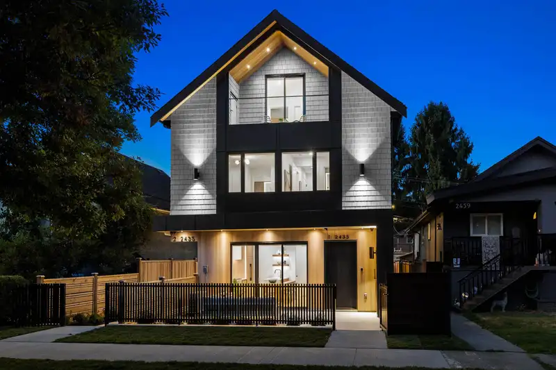 1 2435 NAPIER STREET - photo 1 of 23