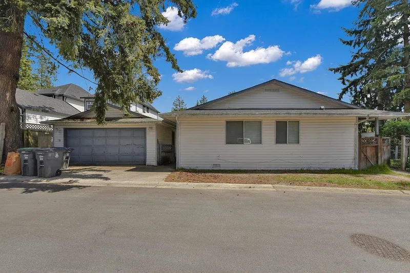 12835 60 AVENUE - photo 1 of 13