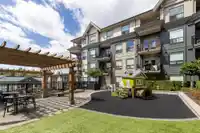 213 2493 MONTROSE AVENUE - thumbnail 32