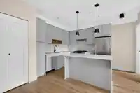 213 2493 MONTROSE AVENUE - thumbnail 6