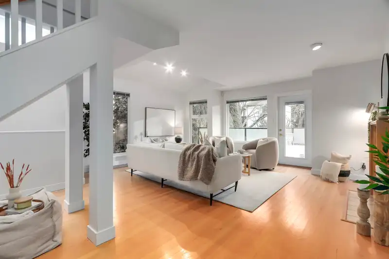 2564 W 6TH AVENUE - photo 3 of 33