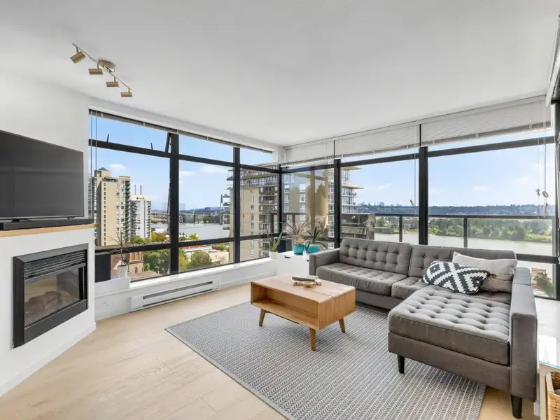 1205 610 VICTORIA STREET - photo 1 of 31