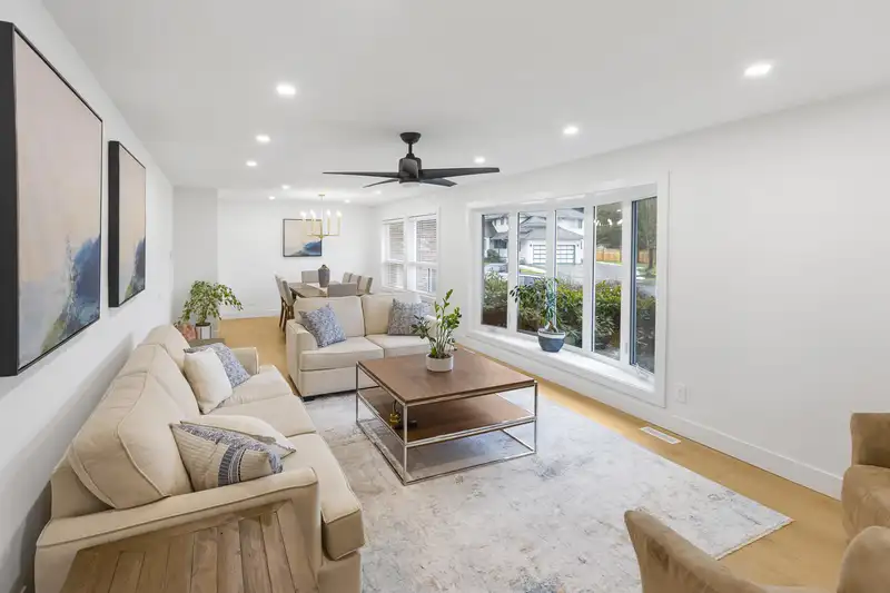15542 58A AVENUE - photo 1 of 30