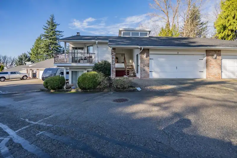 2 3632 BULKLEY STREET - photo 3 of 35