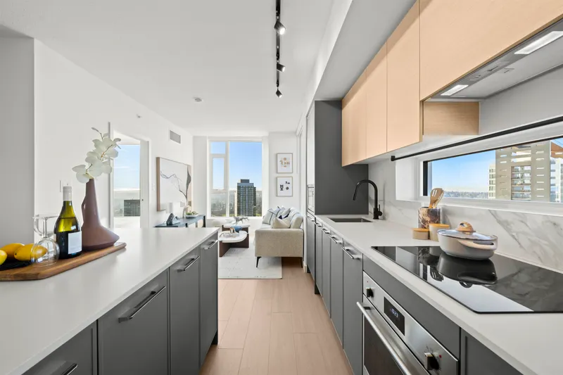 3303 13745 GEORGE JUNCTION - photo 2 of 25