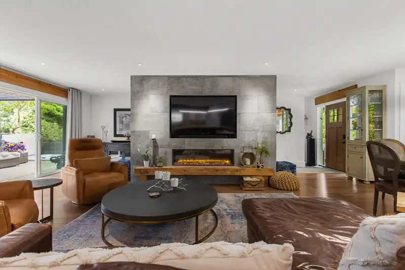 2413 128 STREET - photo 4 of 40