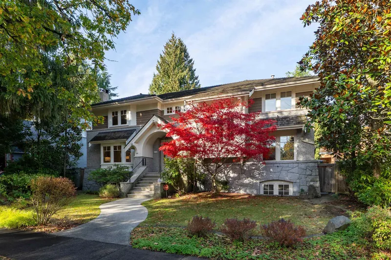 3939 W 34TH AVENUE - photo 1 of 25