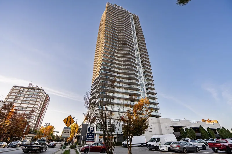 1206 11967 80 AVENUE - photo 2 of 25