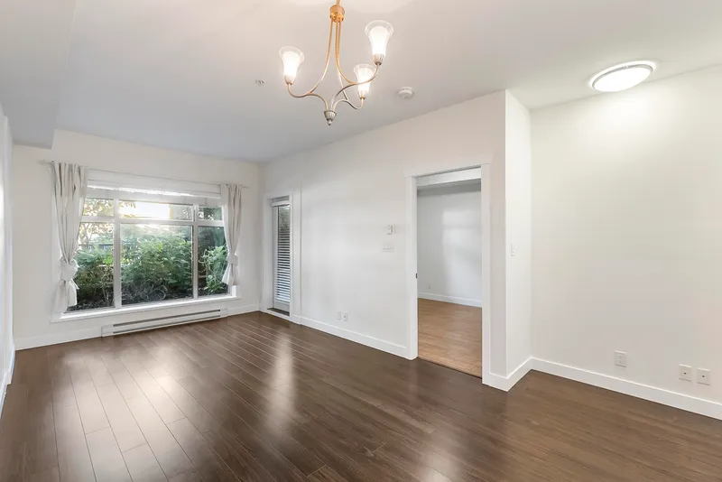 L115 13468 KING GEORGE BOULEVARD - photo 3 of 25