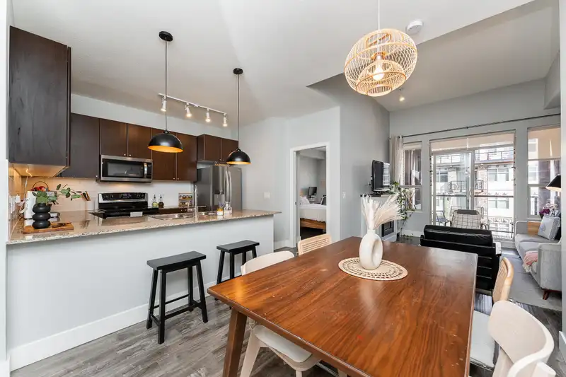 407 2484 WILSON AVENUE - photo 1 of 39