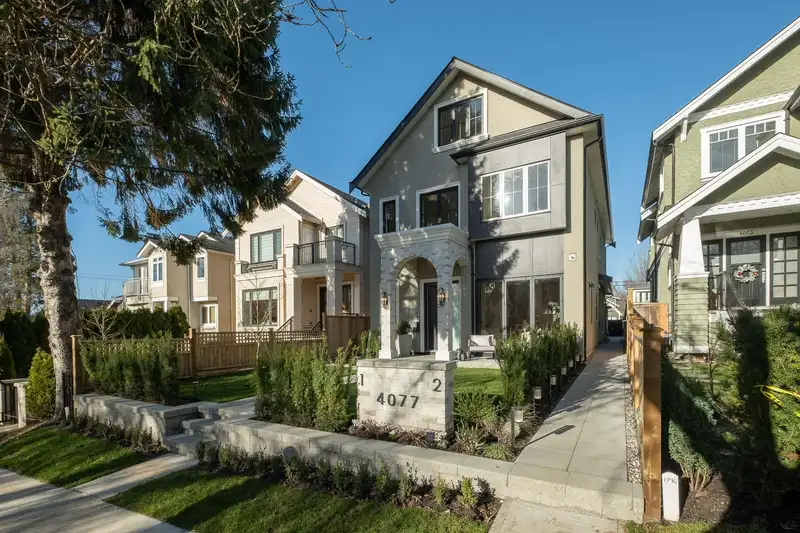 1 4077 W 18TH AVENUE - photo 3 of 34