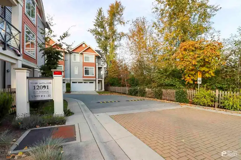 3 12091 70 AVENUE - photo 2 of 29