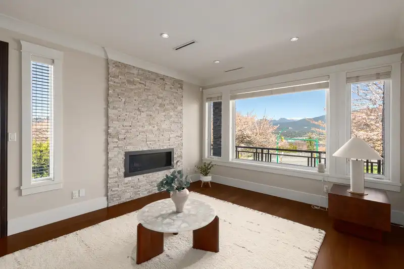 7120 RIDGE DRIVE - photo 4 of 40