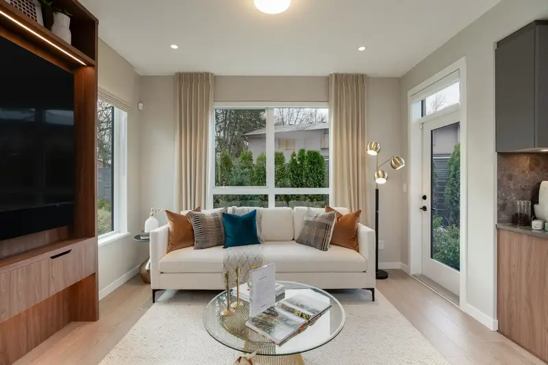 301 3128 JAGO WAY - photo 3 of 9