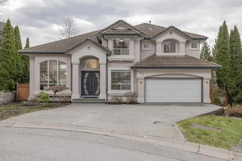 115 LINDEN COURT - photo 2 of 40