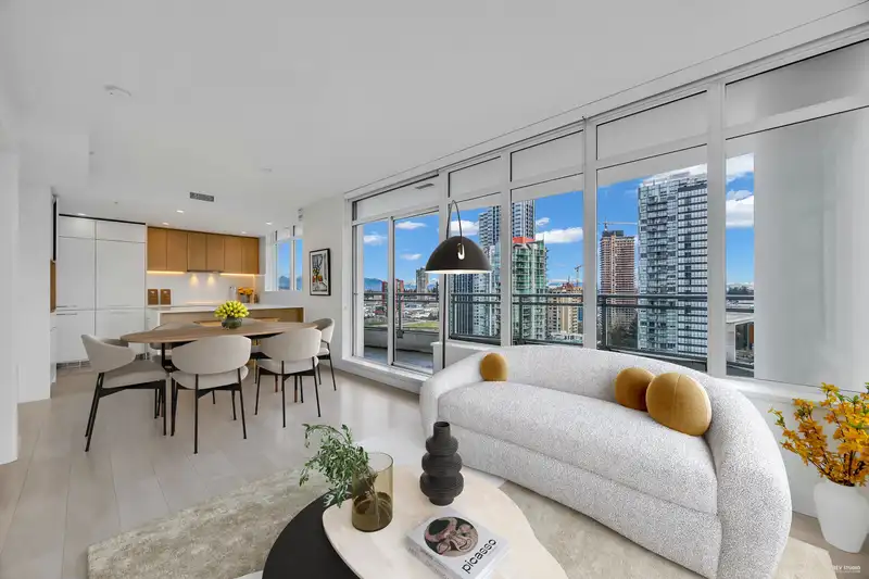1505 13318 104 AVENUE - photo 3 of 29