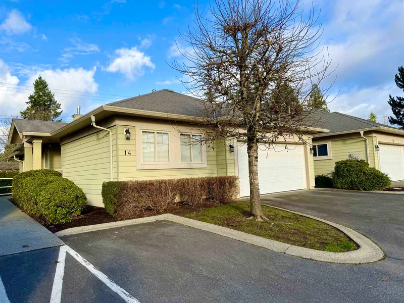 14 34159 FRASER STREET - photo 2 of 25