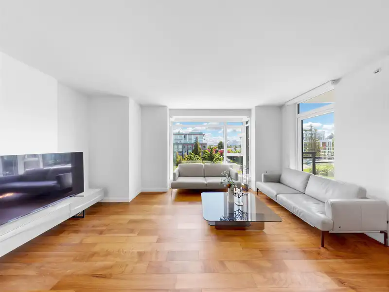 402 4189 CAMBIE STREET - photo 1 of 34