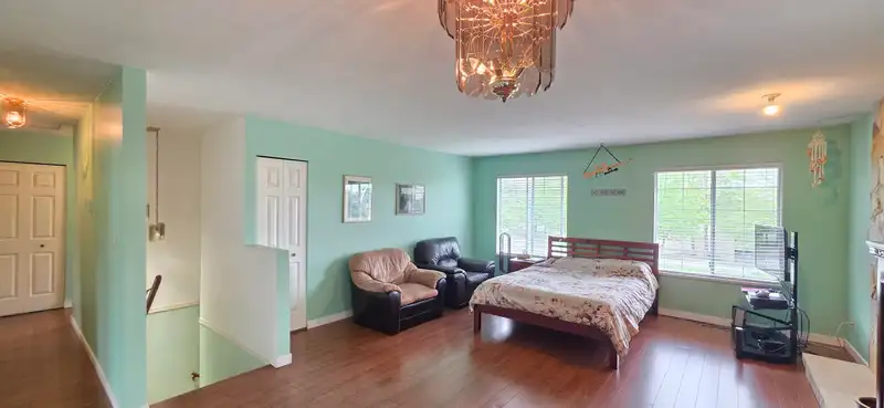 14919 SPENSER DRIVE - photo 3 of 39