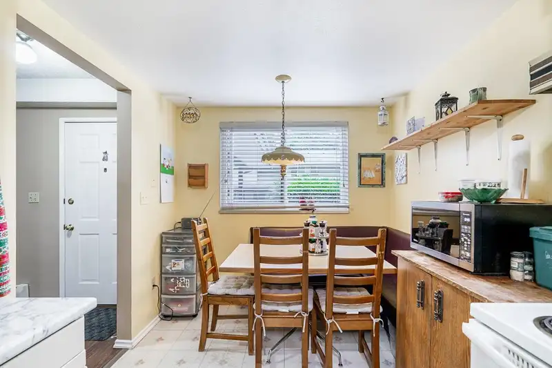 202 13893 74 AVENUE - photo 4 of 26