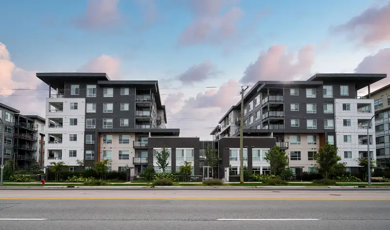 A217 20834 80 AVENUE - photo 1 of 33