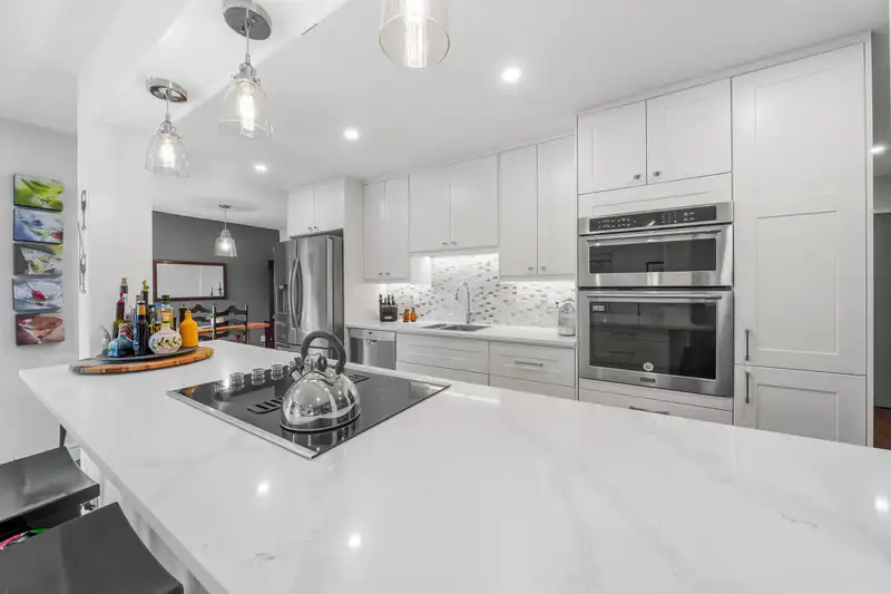102 1531 MERKLIN STREET - photo 2 of 32