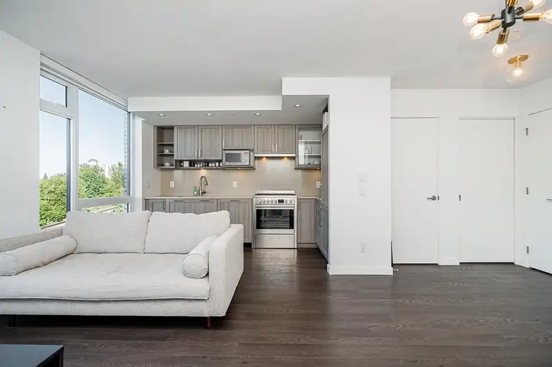 1006 5470 ORMIDALE STREET - photo 2 of 32