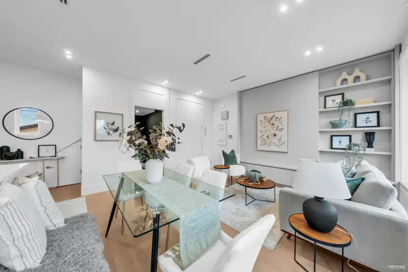 2917 CHARLES STREET - photo 4 of 36