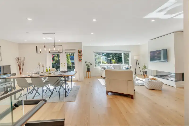 3993 LYNN VALLEY ROAD - photo 3 of 38