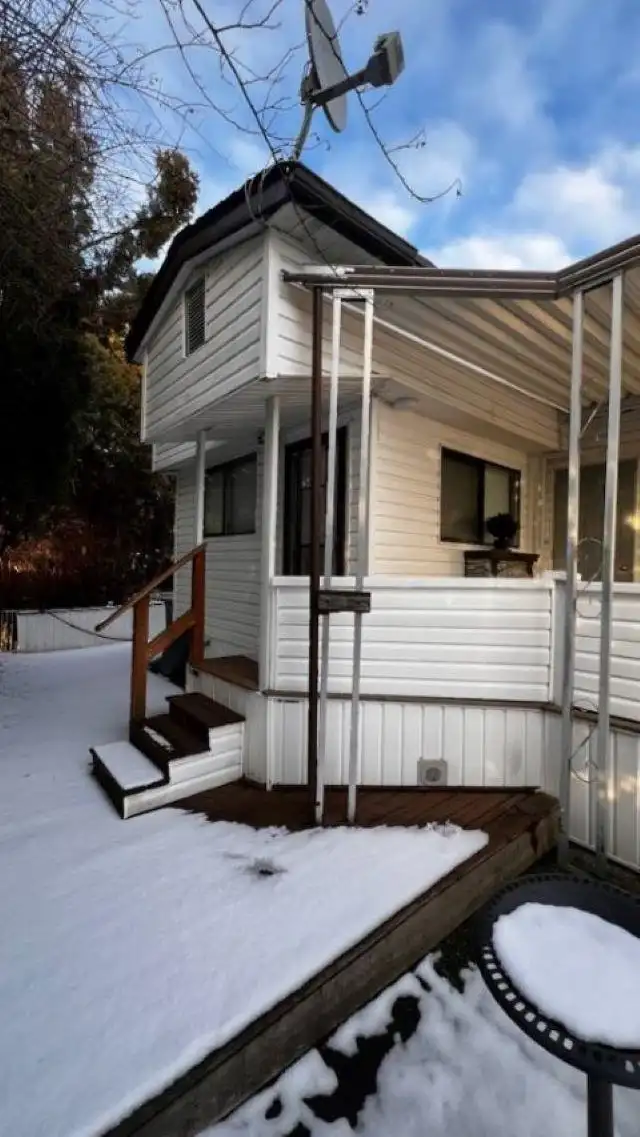 234 201 CAYER STREET - photo 3 of 3