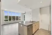 402 1788 ONTARIO STREET - thumbnail 10