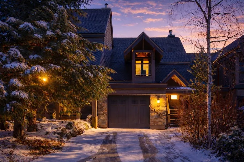 26 4705 GLACIER DRIVE - photo 1 of 21