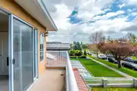 927 E 50TH AVENUE - thumbnail 3