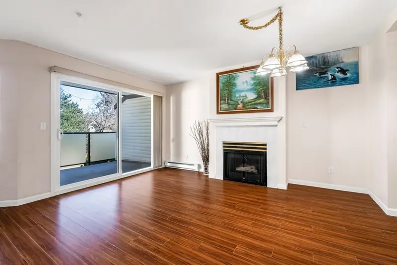 402 7139 18TH AVENUE - photo 2 of 23