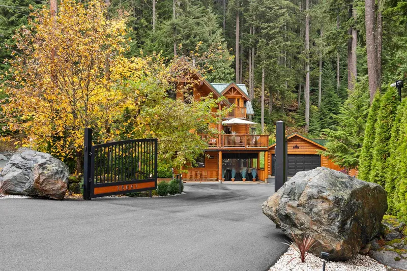 15041 ROOT ROUNDABOUT - photo 2 of 25