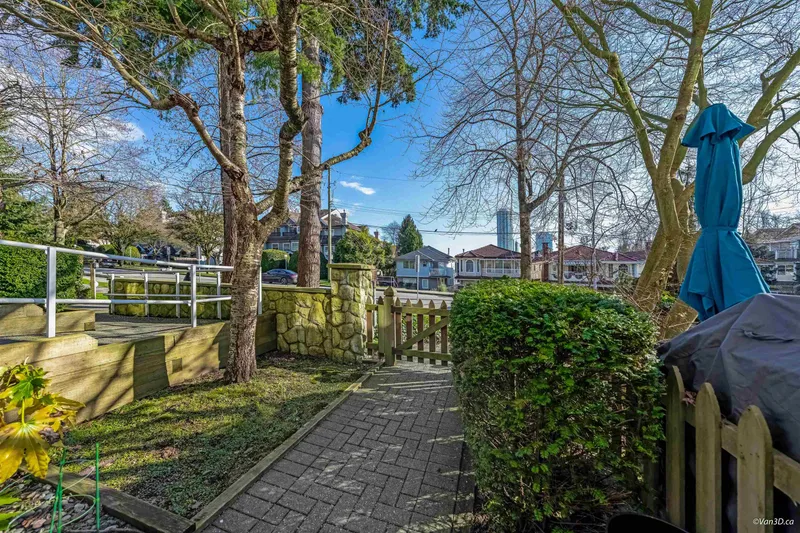 3 7179 18TH AVENUE - photo 3 of 19