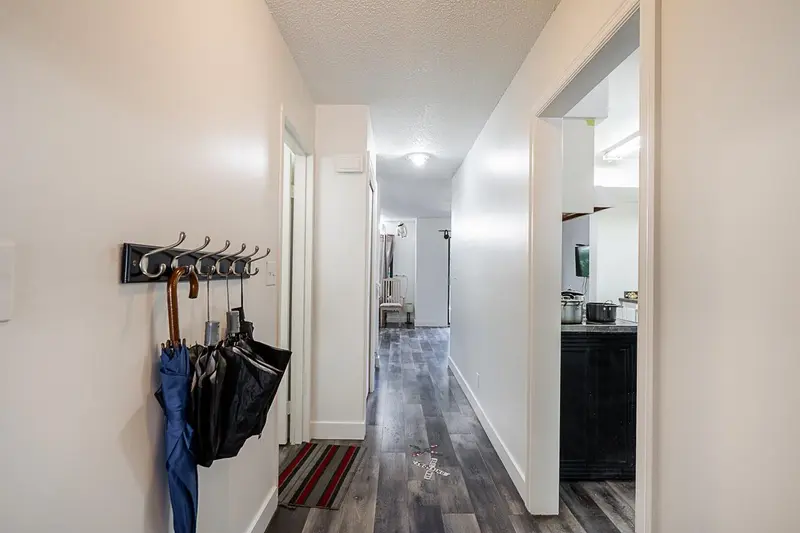 69 13880 74 AVENUE - photo 4 of 21