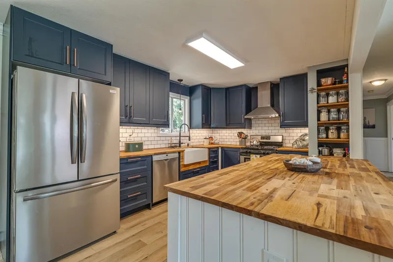 35157 SKEENA AVENUE - photo 1 of 25