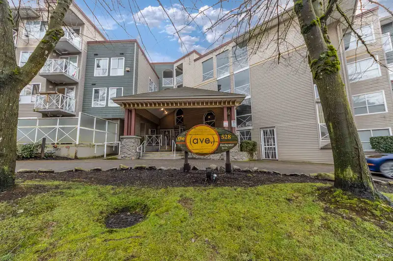 125 528 ROCHESTER AVENUE - photo 2 of 25