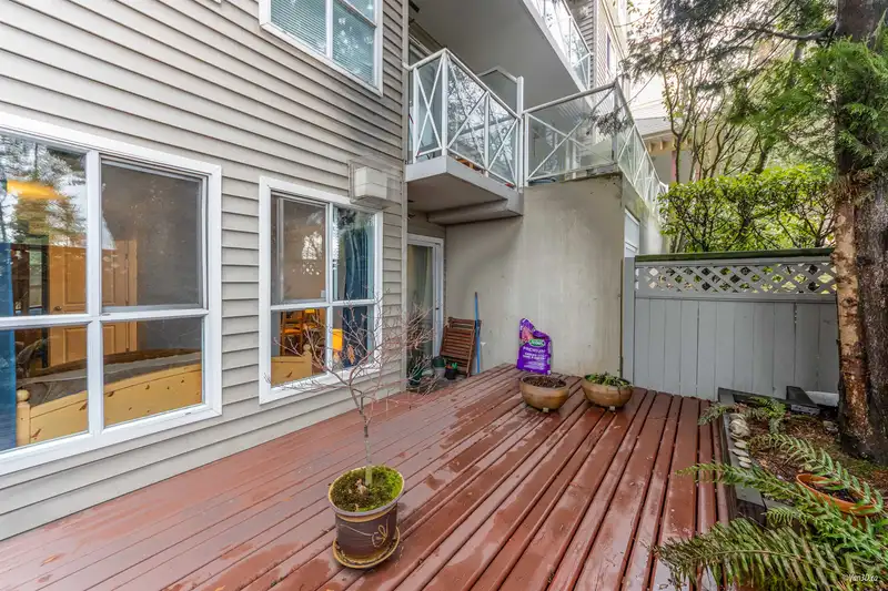 125 528 ROCHESTER AVENUE - photo 4 of 25