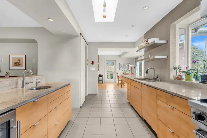 1549 W 33RD AVENUE - photo 4 of 39