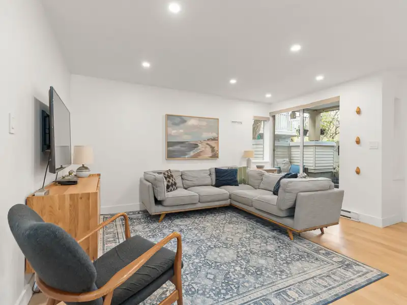 116 1890 W 6TH AVENUE - photo 3 of 36