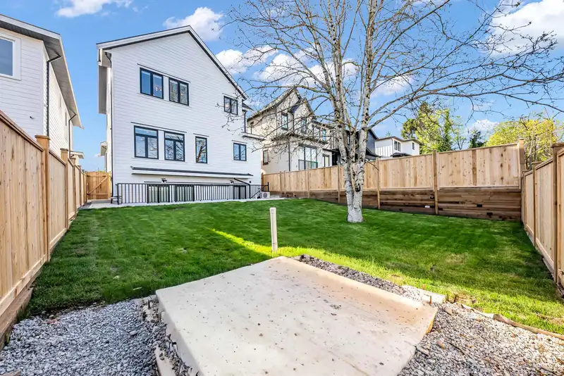6918 204A STREET - photo 3 of 40