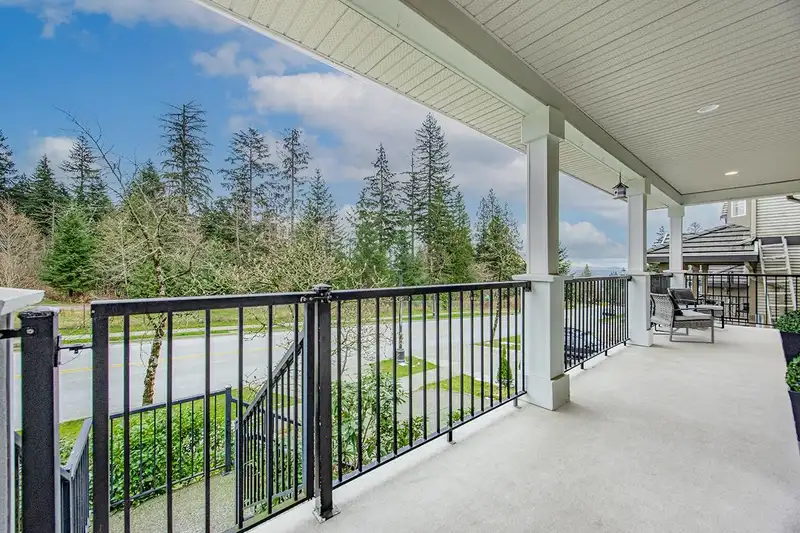 3376 PLATEAU BOULEVARD - photo 4 of 40