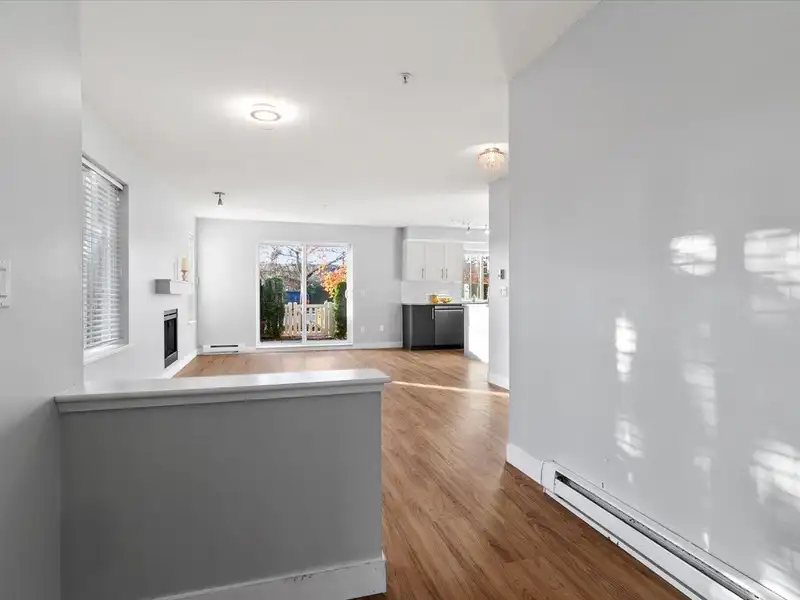 60 20875 80 AVENUE - photo 3 of 40