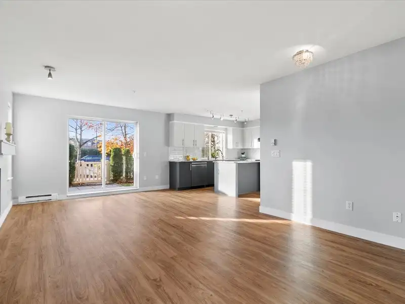 60 20875 80 AVENUE - photo 4 of 40