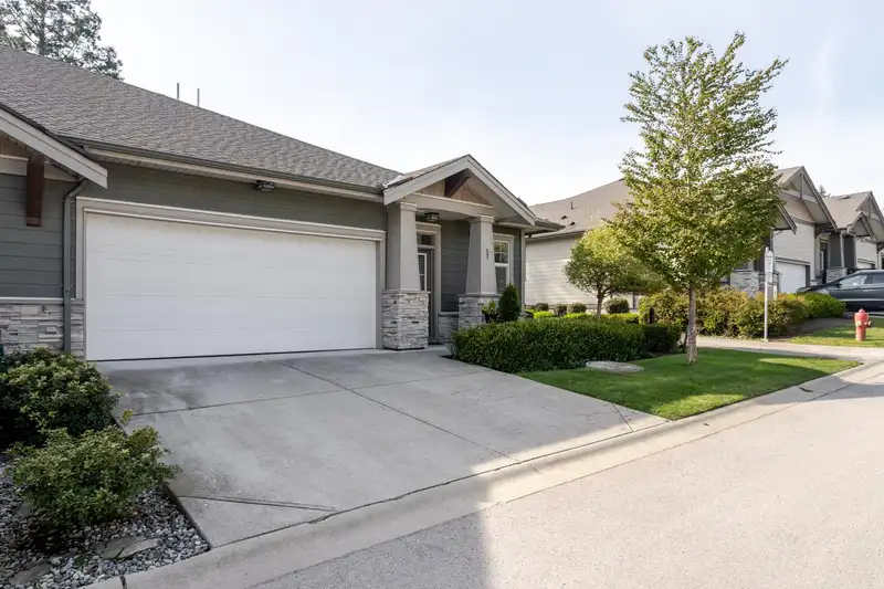 57 7138 210 STREET - photo 3 of 38