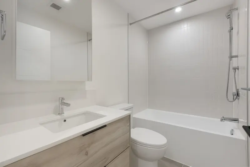 309 30494 CARDINAL AVENUE - photo 4 of 6