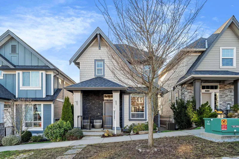 2107 165B STREET - photo 1 of 25